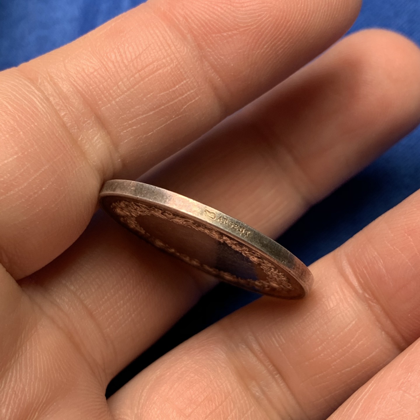 《竞宝斋》三少爷老婆本专场-第156场 (全场包邮) 法国结婚银章，丰饶角+ARGENT边铭，直径29mm，重量11.87g。UNC好品相