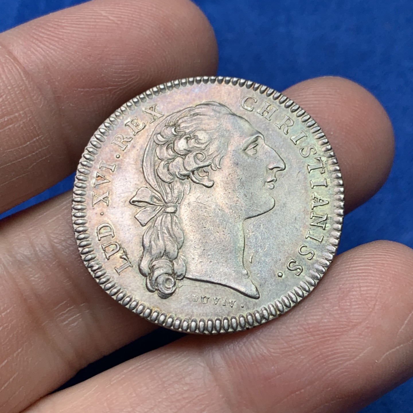 《竞宝斋》三少爷老婆本专场-第156场 (全场包邮) 法国路易十六国王头像代用银币，直径31mm，重量7.64g