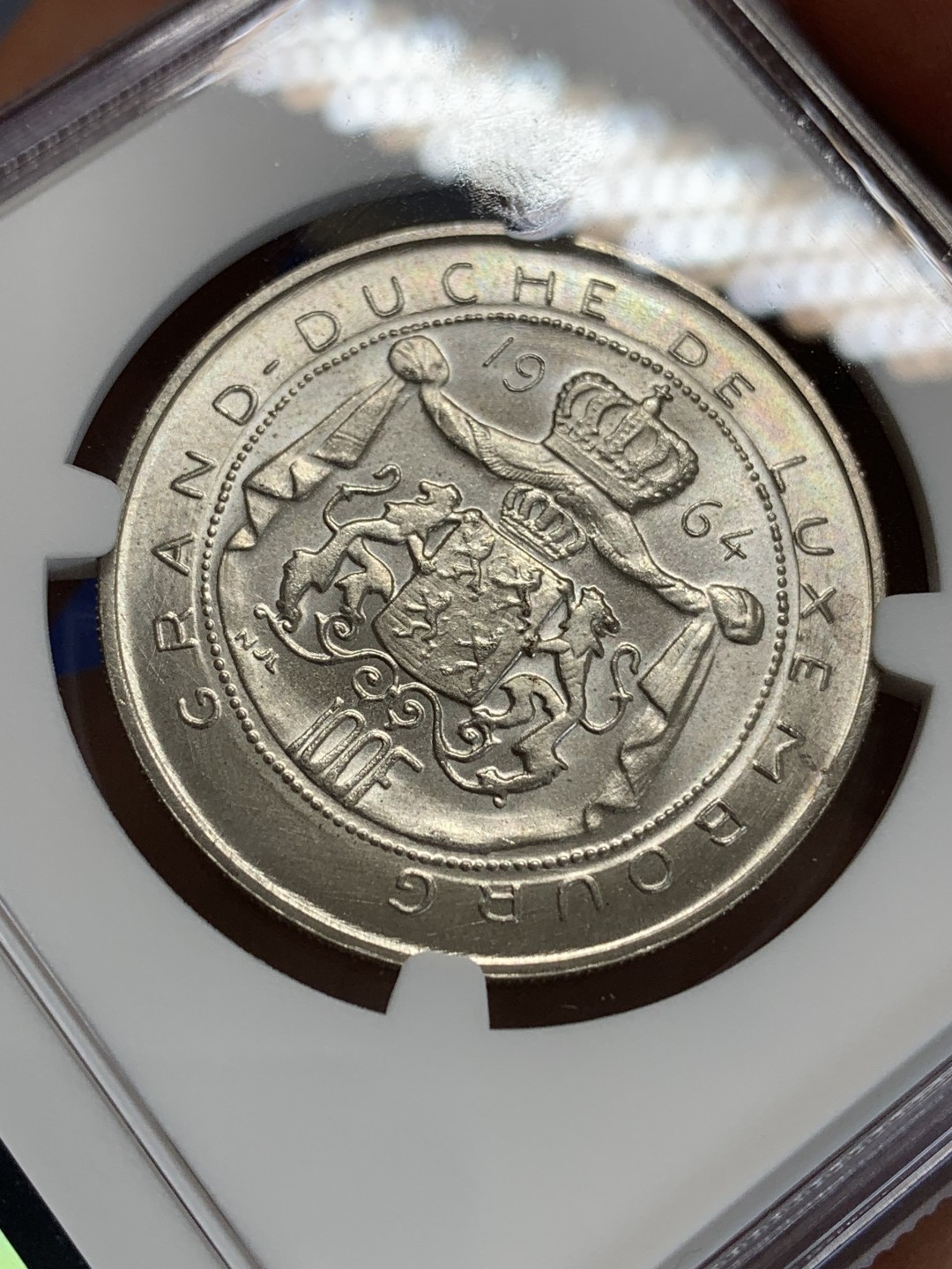 《竞宝斋》三少爷老婆本专场-第156场 (全场包邮) NGC MS64 卢森堡1964年100法郎银币