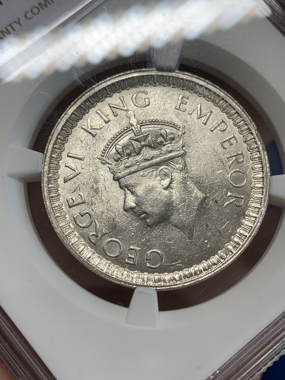 《竞宝斋》三少爷老婆本专场-第156场 (全场包邮) NGC MS61 英属印度1942年乔治六世国王头像1卢比银币