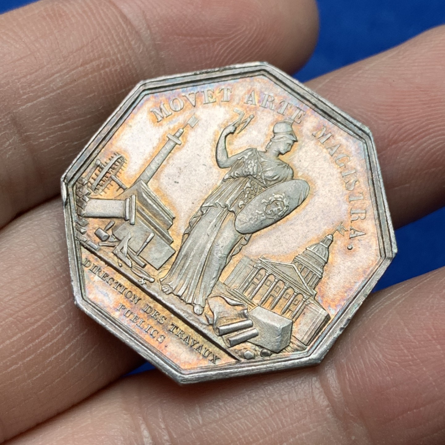 《竞宝斋》三少爷老婆本专场-第156场 (全场包邮) 法国19世纪查尔斯十世国王头像公共工程局八角代用银币，早期无边铭，对边直径30.5mm，重量12.93g。少见品种，可评级好品相