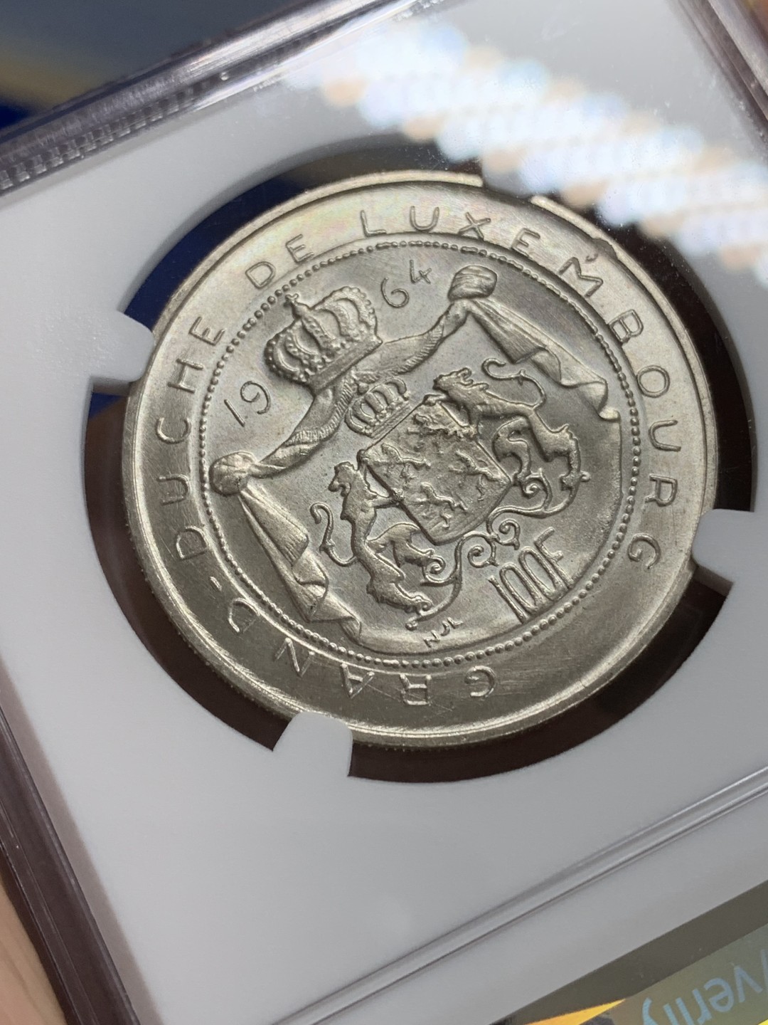 《竞宝斋》三少爷老婆本专场-第156场 (全场包邮) NGC MS64 卢森堡1964年100法郎银币