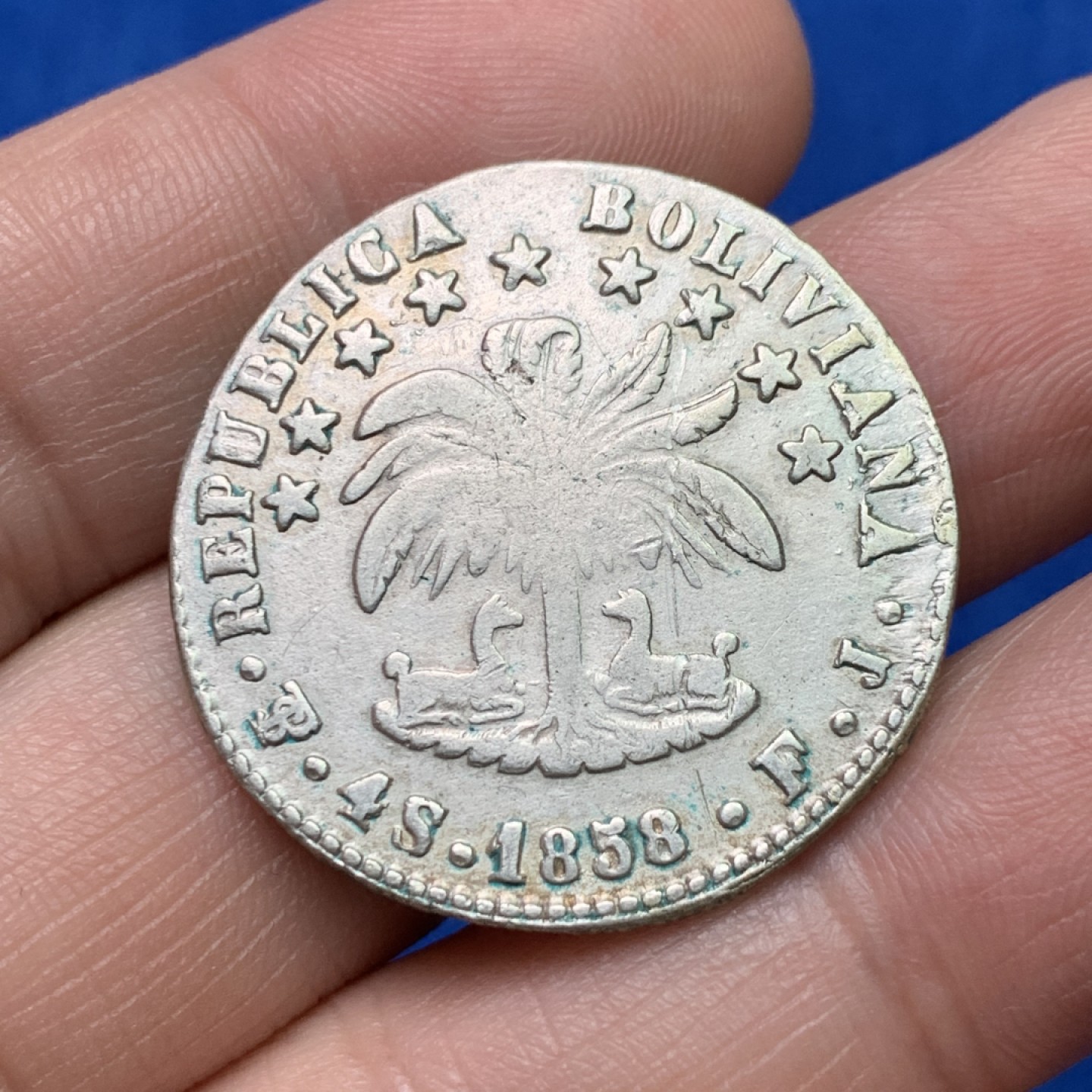 《竞宝斋》三少爷老婆本专场-第156场 (全场包邮) 玻利维亚1858年草泥马4索尔银币，相当于半圆