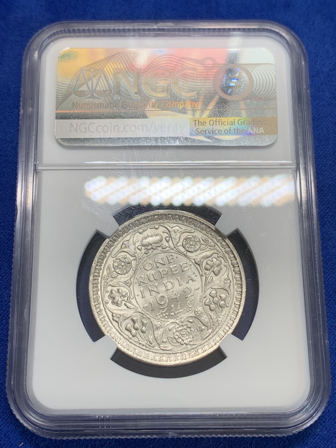 《竞宝斋》三少爷老婆本专场-第156场 (全场包邮) NGC MS61 英属印度1942年乔治六世国王头像1卢比银币