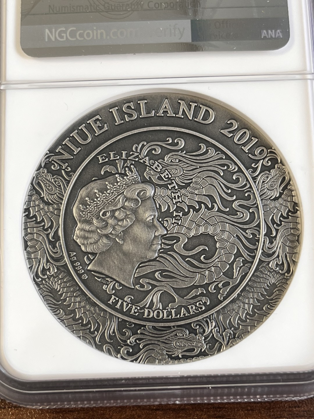 【海寧潮D】纽埃2019年三国人物系列赵云高浮雕银币NGC-MS70首原盒证书
