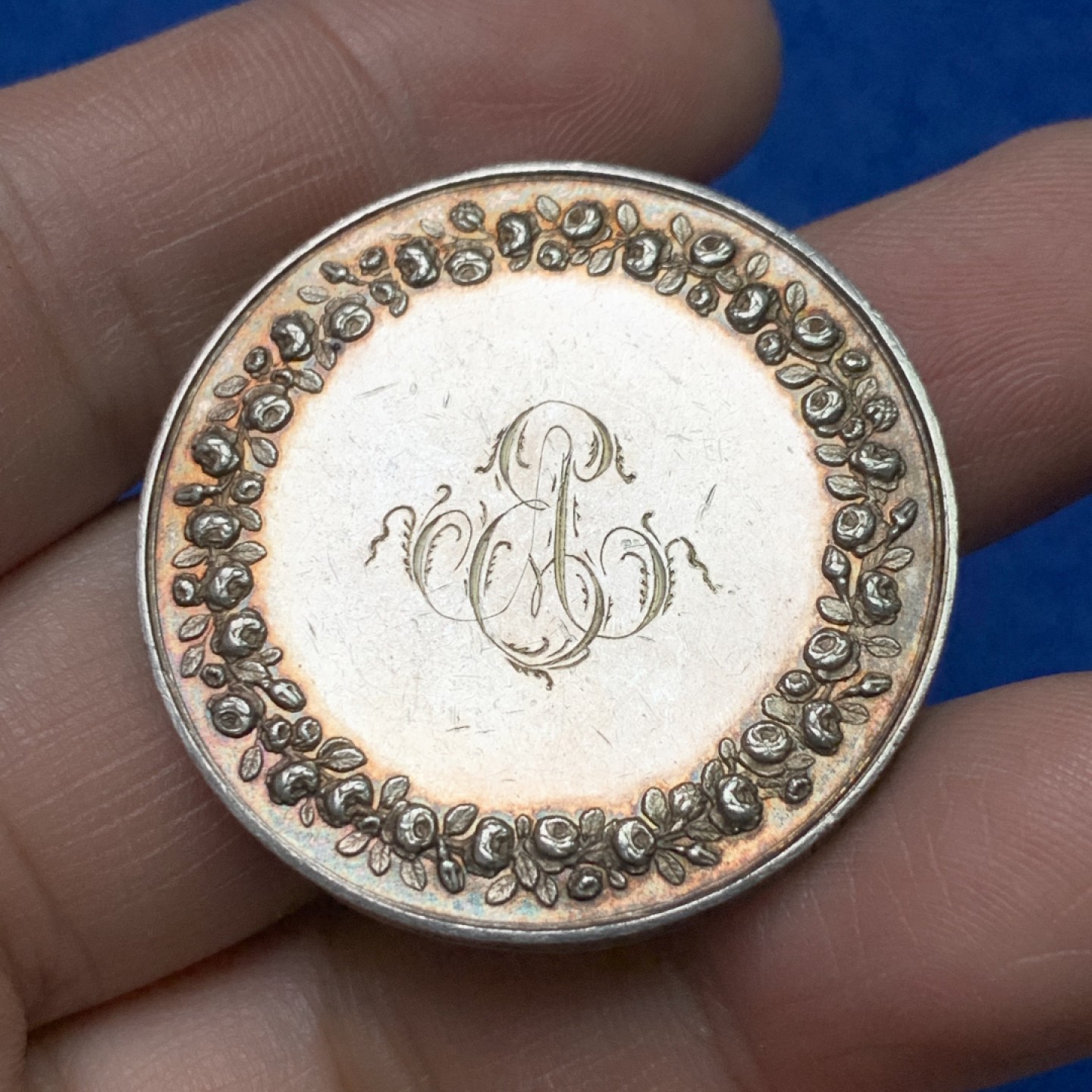 《竞宝斋》三少爷老婆本专场-第156场 (全场包邮) 法国1854年结婚银章，手指+ARGENT边铭，直径36.5mm，重量21.52g
