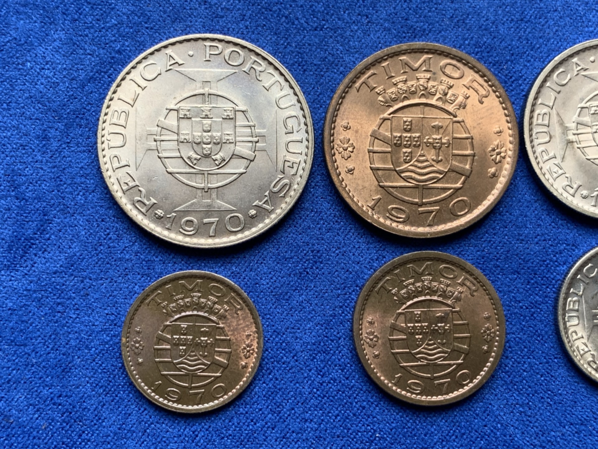 《竞宝斋》三少爷老婆本专场-第156场 (全场包邮) 葡属东帝汶1970年清年份6枚套，原光可评级好品相