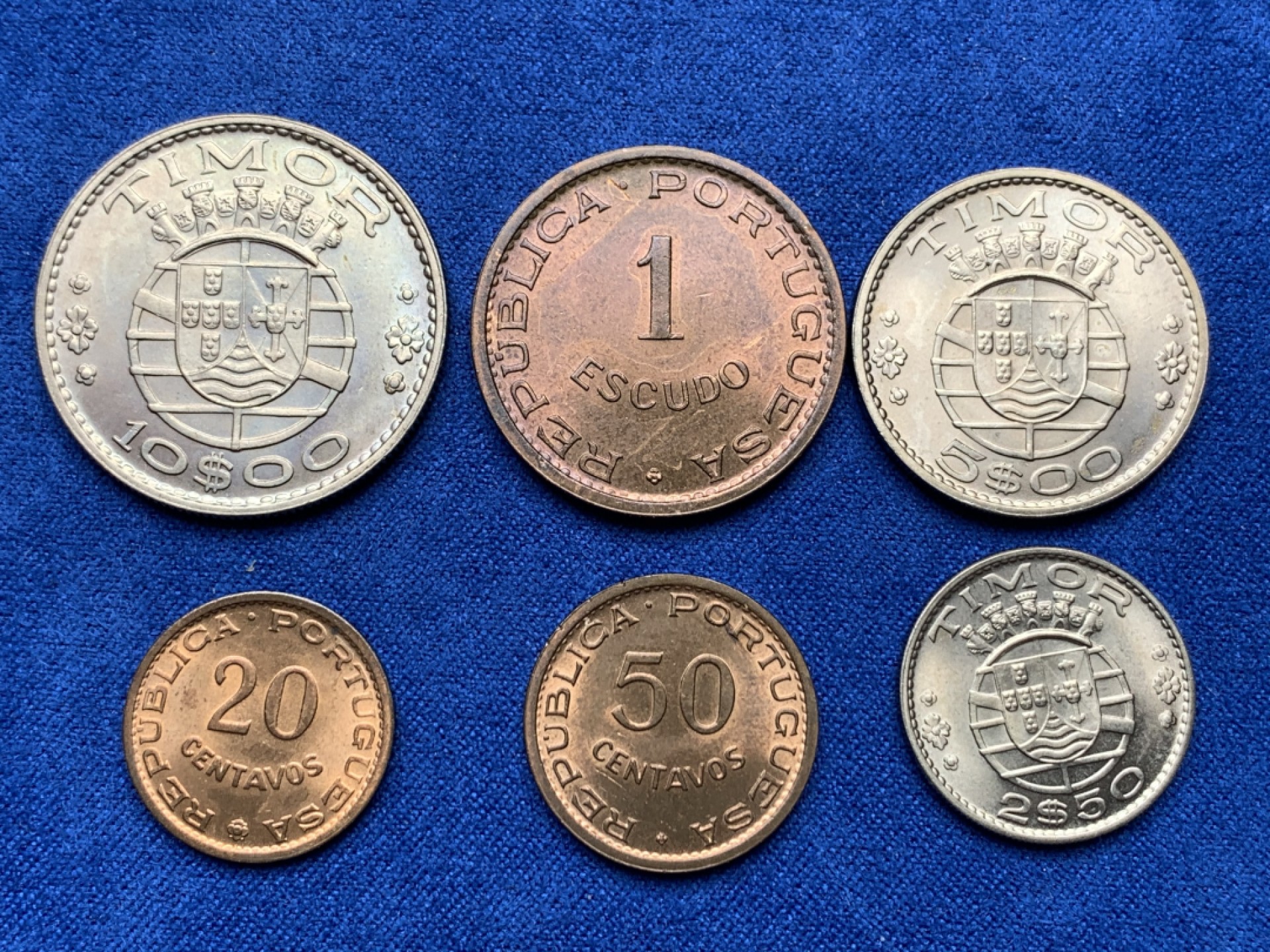 《竞宝斋》三少爷老婆本专场-第156场 (全场包邮) 葡属东帝汶1970年清年份6枚套，原光可评级好品相