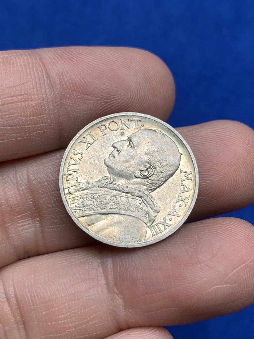 《竞宝斋》三少爷老婆本专场-第156场 (全场包邮) 梵蒂冈1934年5里拉银币，月牙彩包浆