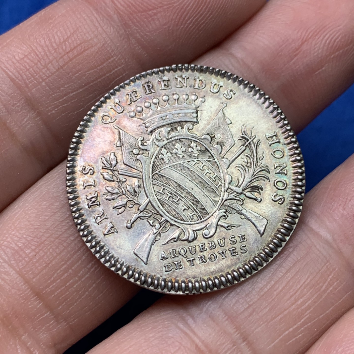 《竞宝斋》三少爷老婆本专场-第156场 (全场包邮) 法国路易十六国王头像代用银币，直径31mm，重量7.64g