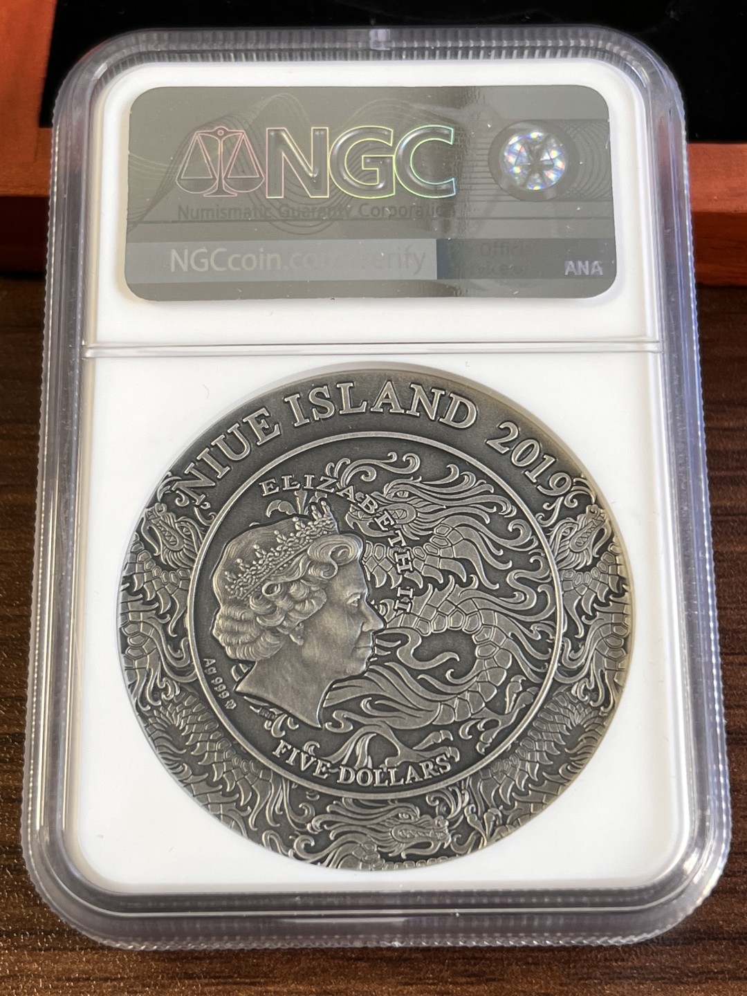 【海寧潮D】纽埃2019年三国人物系列赵云高浮雕银币NGC-MS70首原盒证书