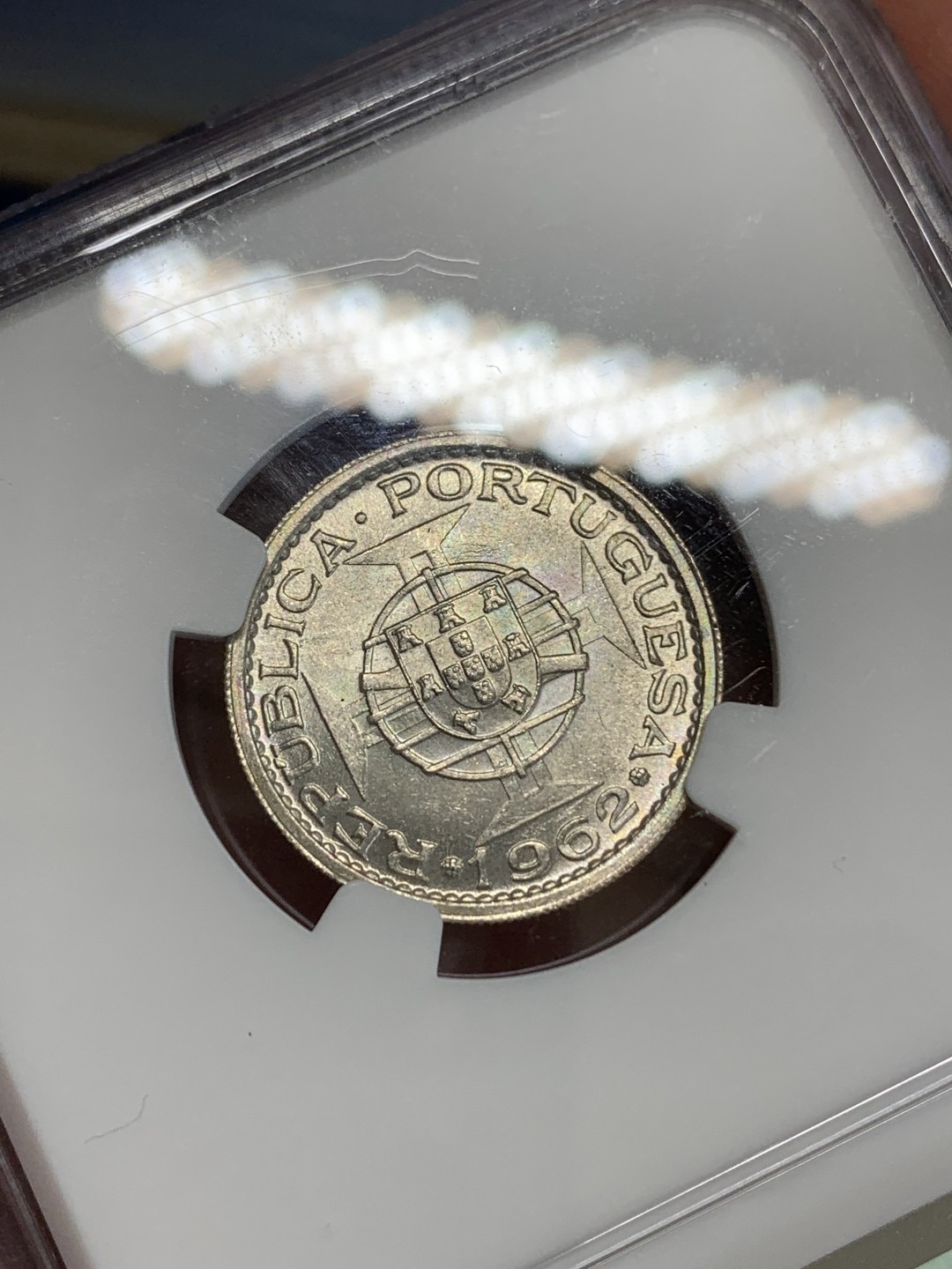 《竞宝斋》三少爷老婆本专场-第156场 (全场包邮) NGC MS64 葡属圣多美和普林西比1962年5埃斯库多银币