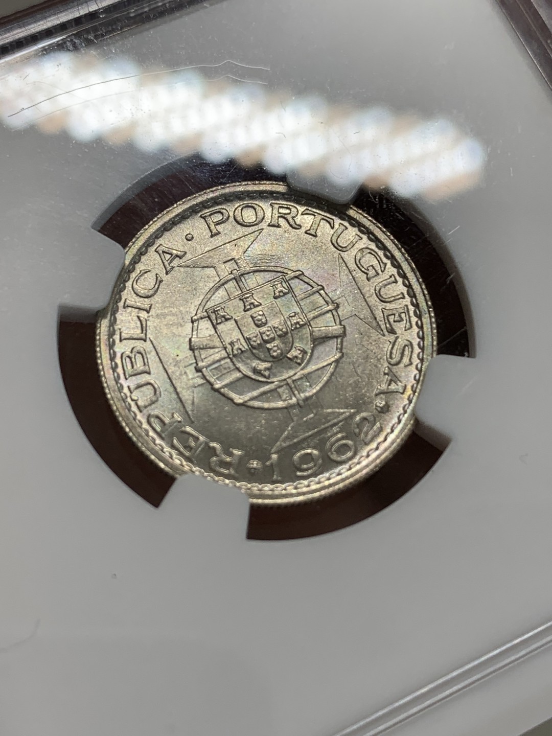 《竞宝斋》三少爷老婆本专场-第156场 (全场包邮) NGC MS64 葡属圣多美和普林西比1962年5埃斯库多银币