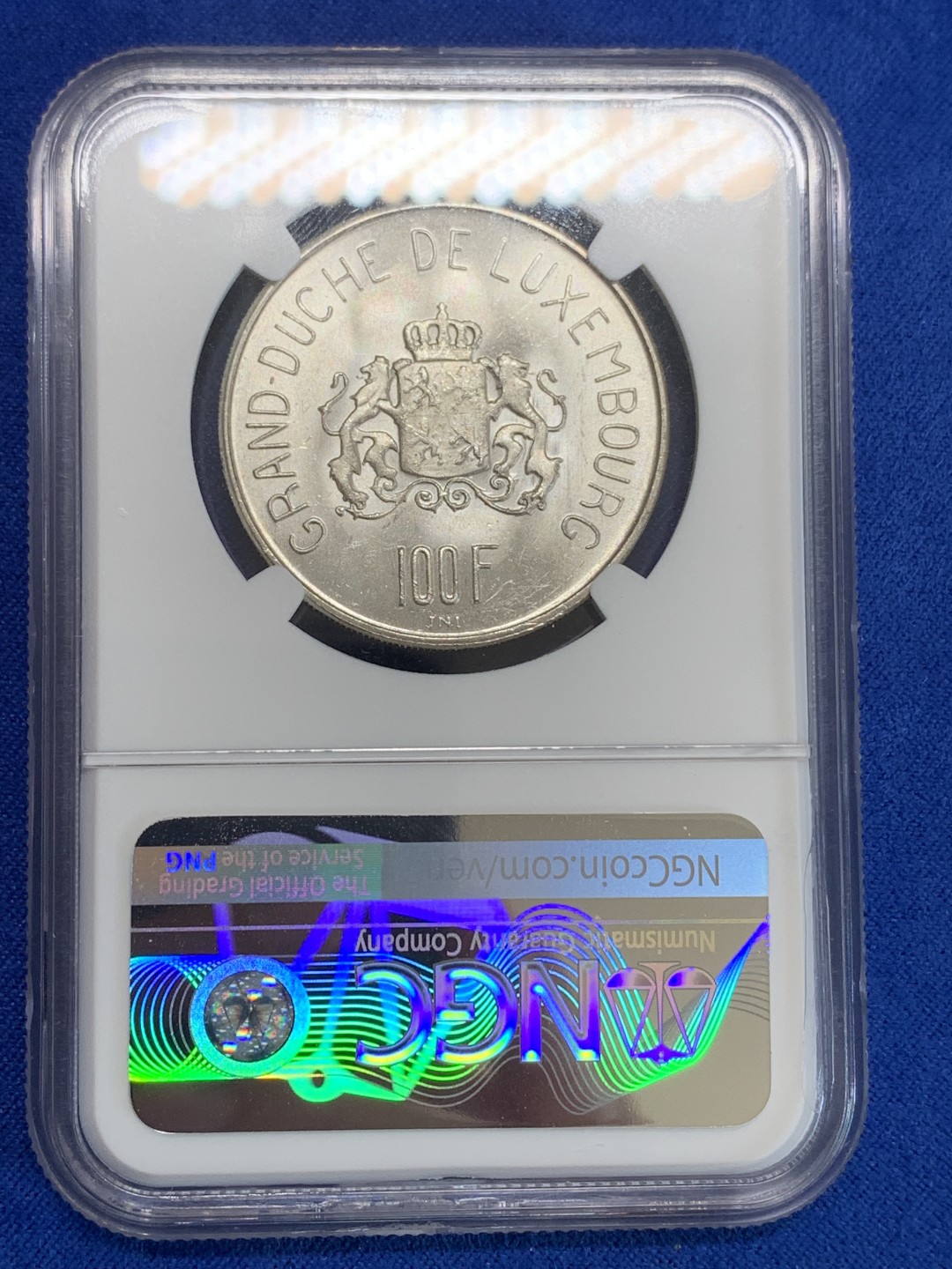 《竞宝斋》三少爷老婆本专场-第156场 (全场包邮) NGC MS63 卢森堡1963年七任大公夏洛特夫人头像100法郎银币