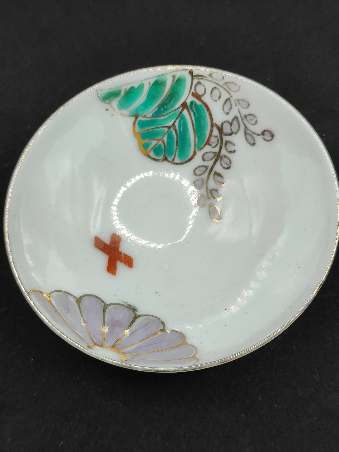 全场0元起拍 第49期 咸鱼国勋章拍卖专场 4月23日（周三）下午6：00开始 日本二战时期 赤十字瓷碗