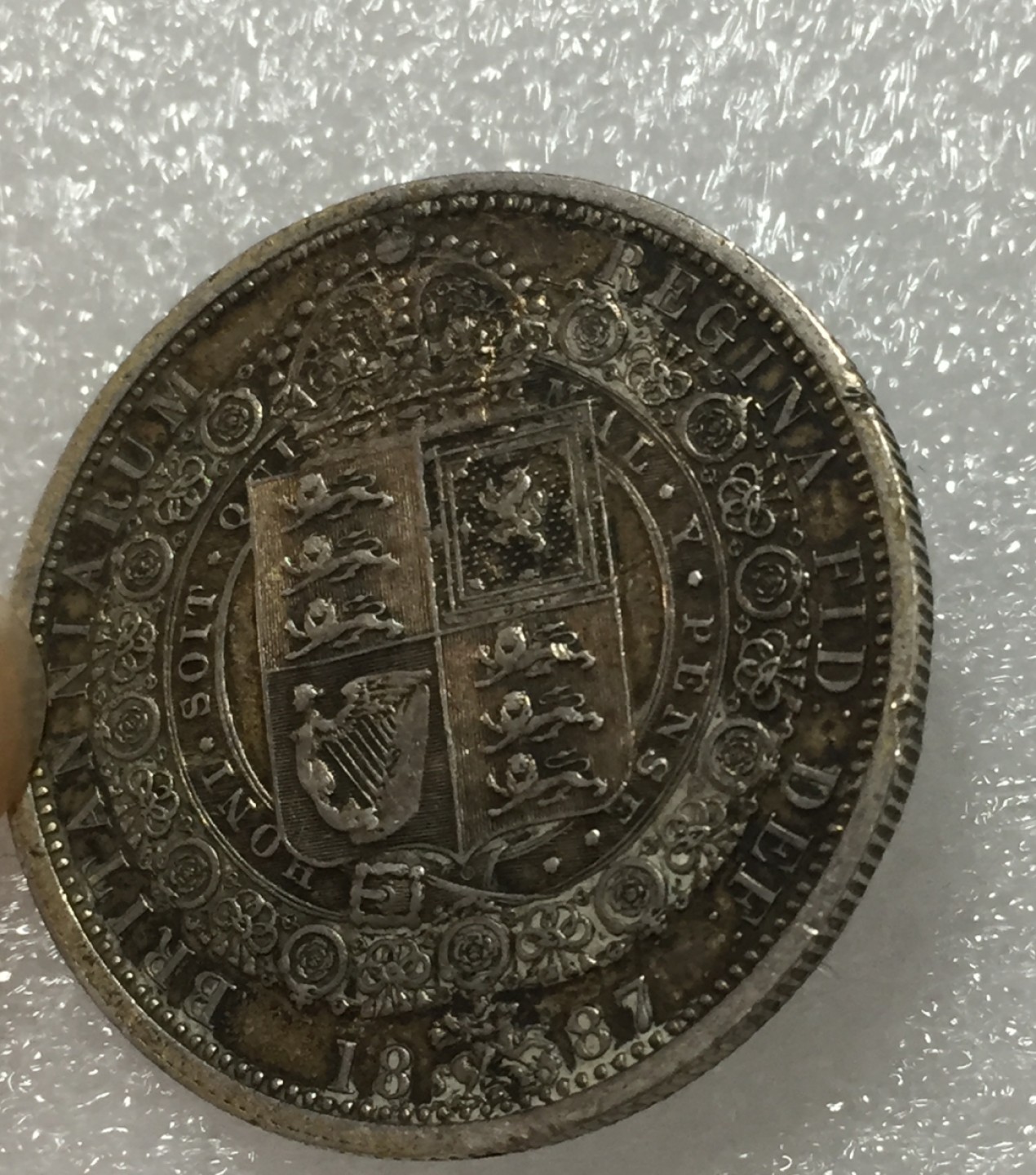 方圆集藏第四期专场 9524-英国1887年维多利亚女王半克朗银币