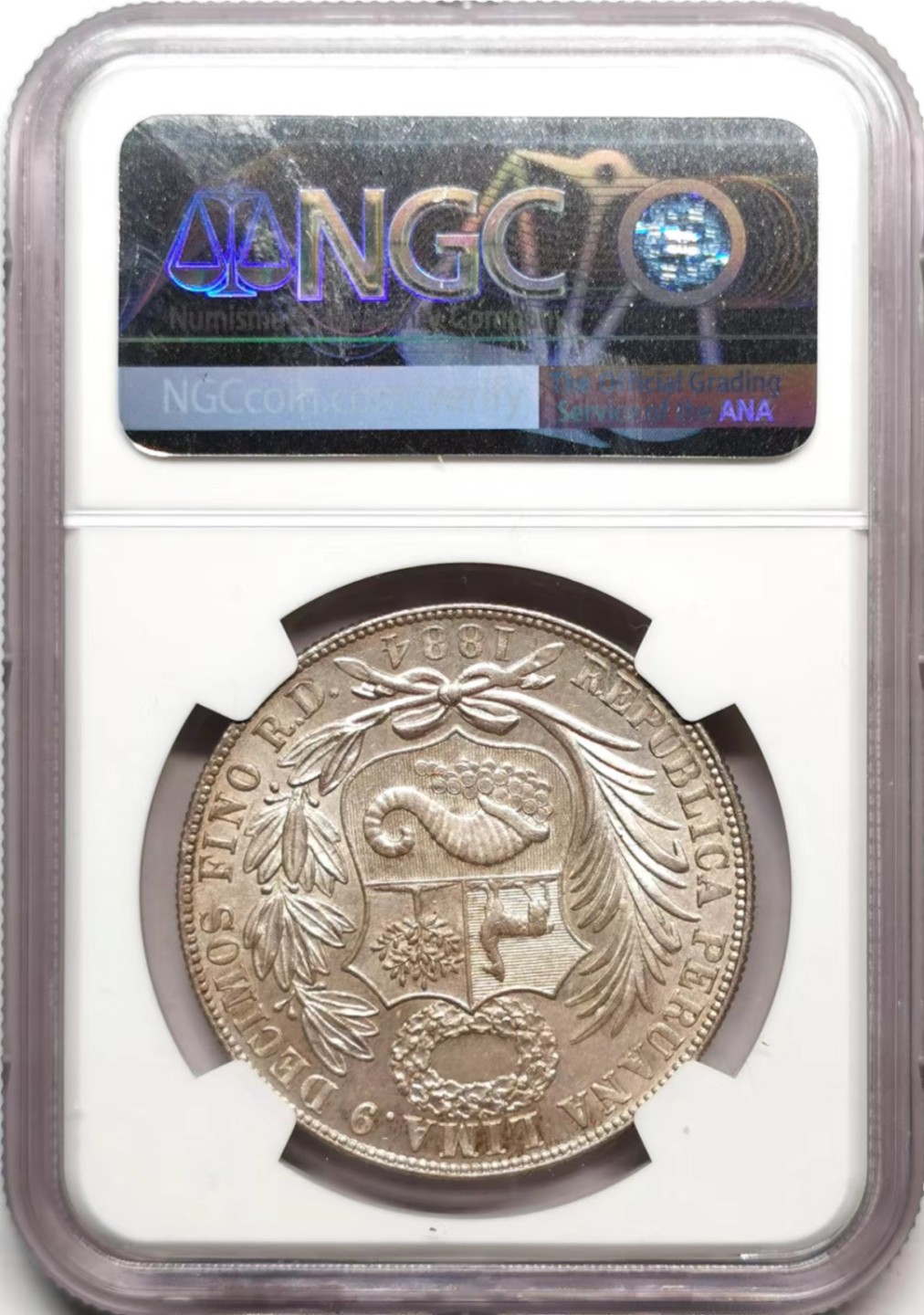 凡希社世界钱币微拍第二百三十六期 1884秘鲁座人8SOL大银NGC-MS62淡色黄光！