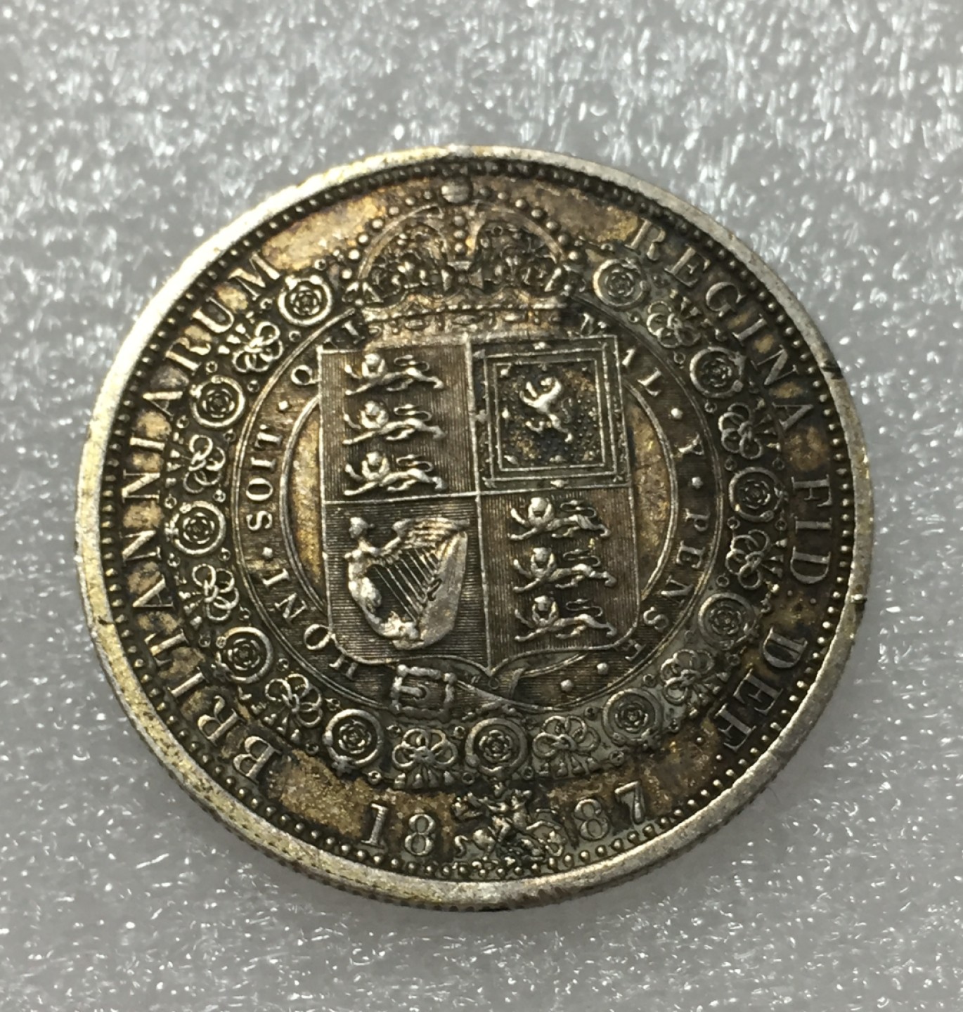 方圆集藏第四期专场 9524-英国1887年维多利亚女王半克朗银币