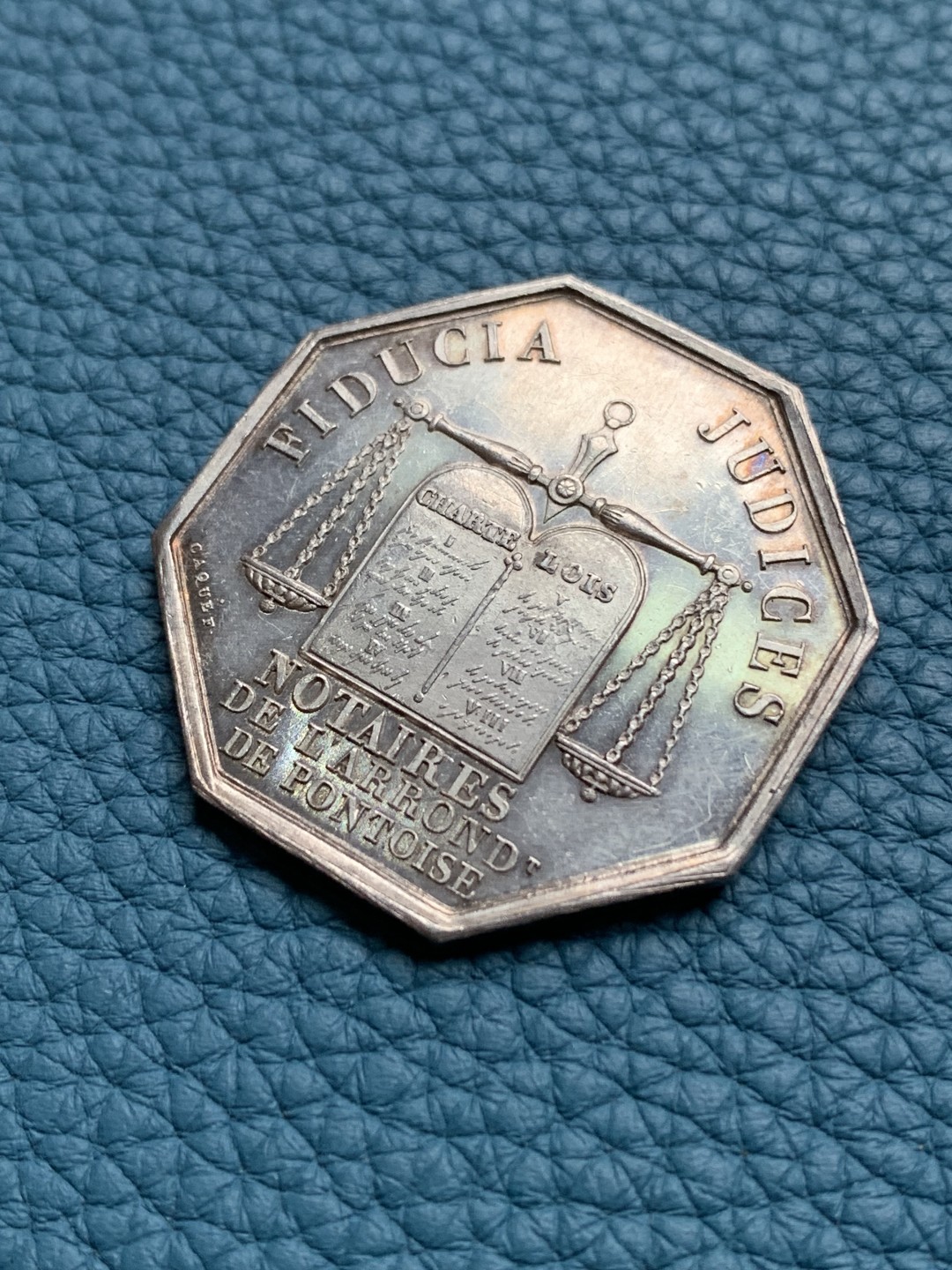 《竞宝斋》第157场-法国八角与章 专场！周日，周一，周四 3场 (全场包邮) 法国八角银质代币，蓬图瓦兹公证处，14.81g，33.5mm，蜜蜂边铭