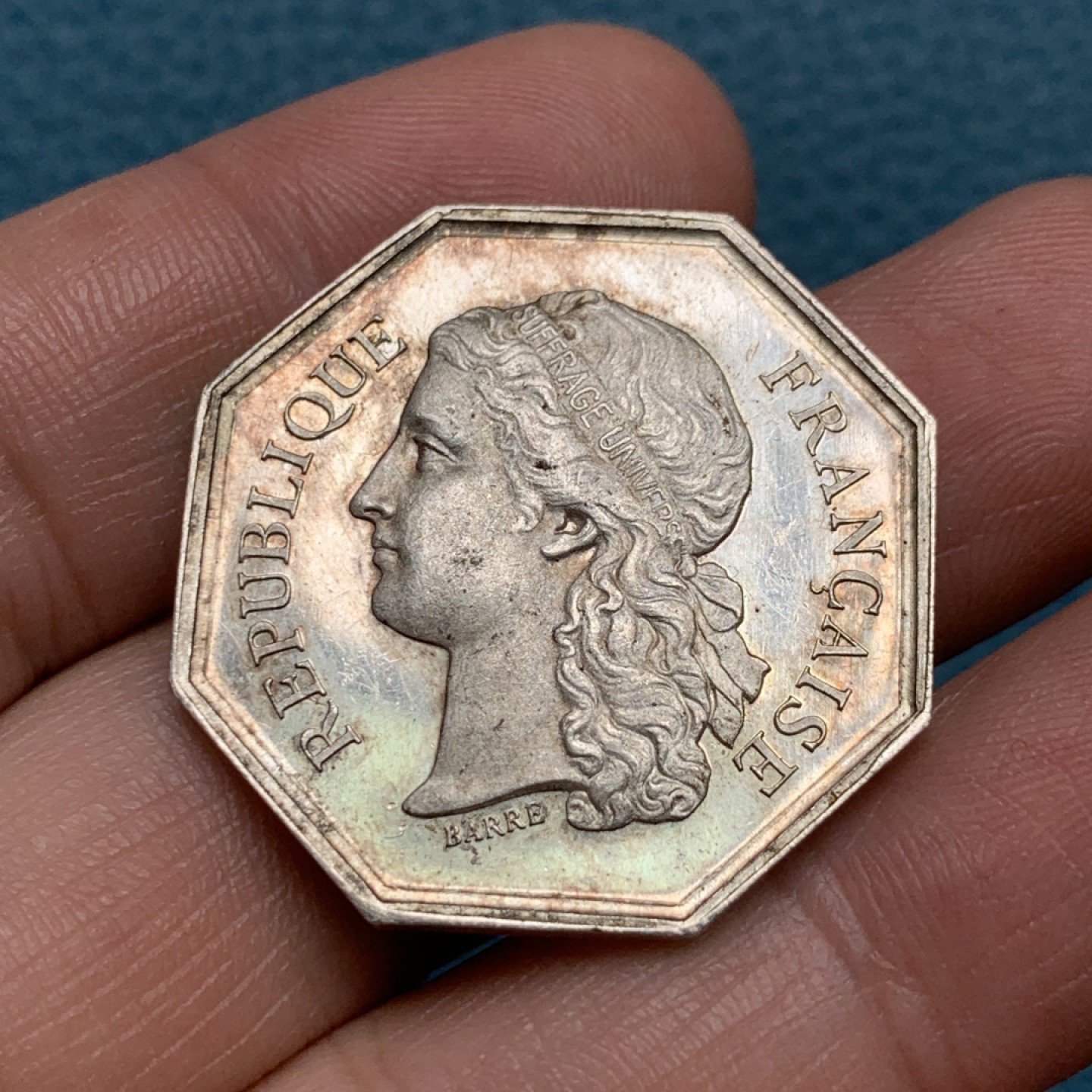 《竞宝斋》第157场-法国八角与章 专场！周日，周一，周四 3场 (全场包邮) 法国八角银质代币，吉恩地区公证人，14.16g，31.4mm，丰饶角