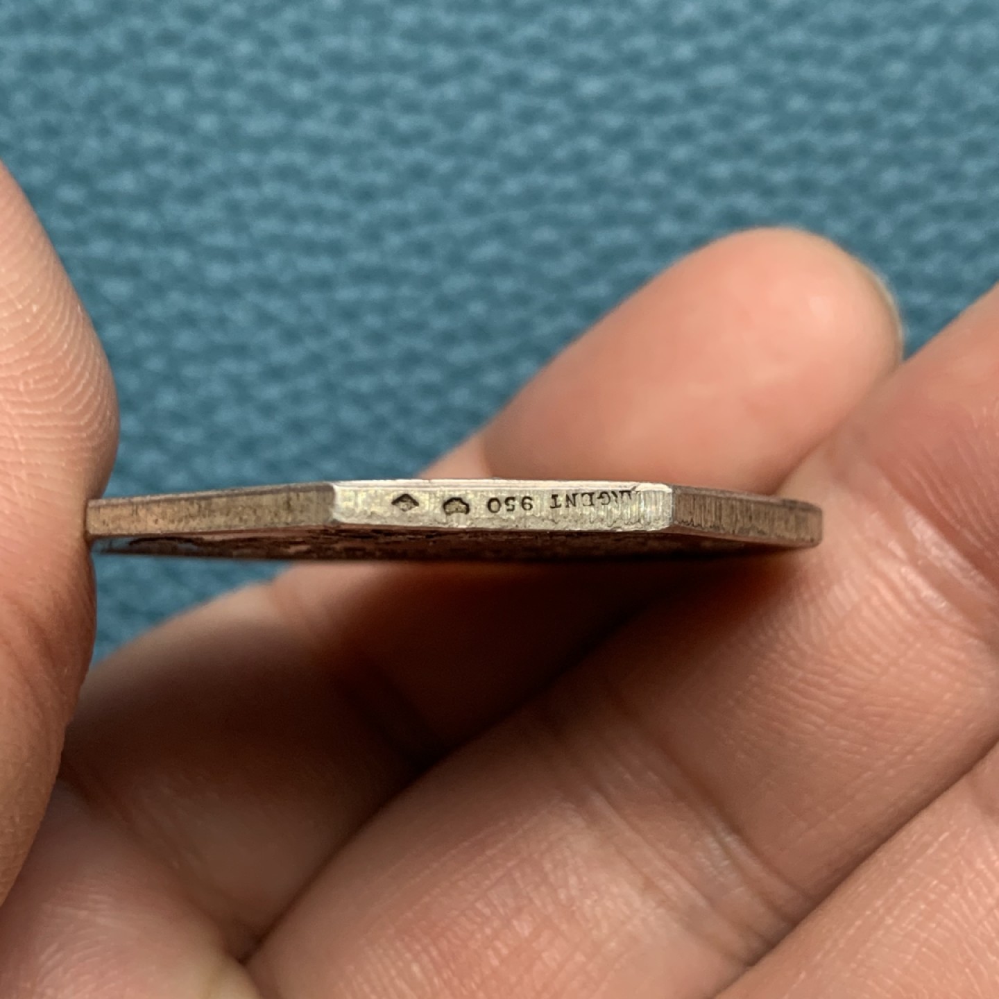 《竞宝斋》第157场-法国八角与章 专场！周日，周一，周四 3场 (全场包邮) 法国八角银质代币，巴黎贴现银行，19.46g，34.7mm，野猪头+菱形银标，老包浆，细节丰富