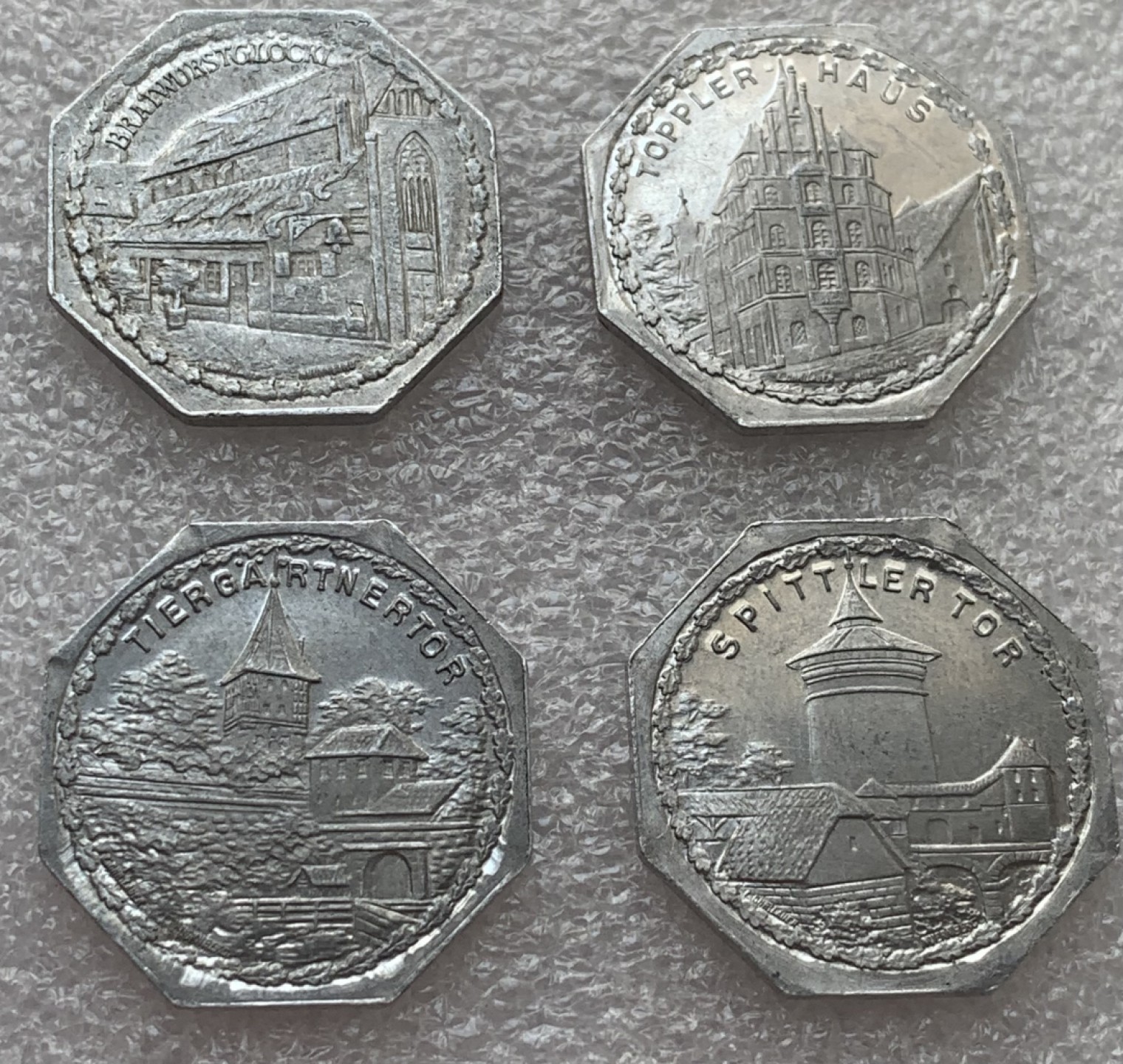 瓶子🏺第88期拍卖会 德国1920年纽伦堡电车币代用币20芬尼铝币4枚（8）