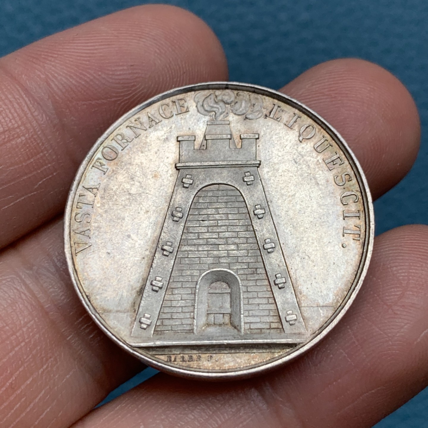 《竞宝斋》第157场-法国八角与章 专场！周日，周一，周四 3场 (全场包邮) 法国银质代币，1822年卢瓦尔和伊塞尔基金会，13.4g，32mm，早期无边铭