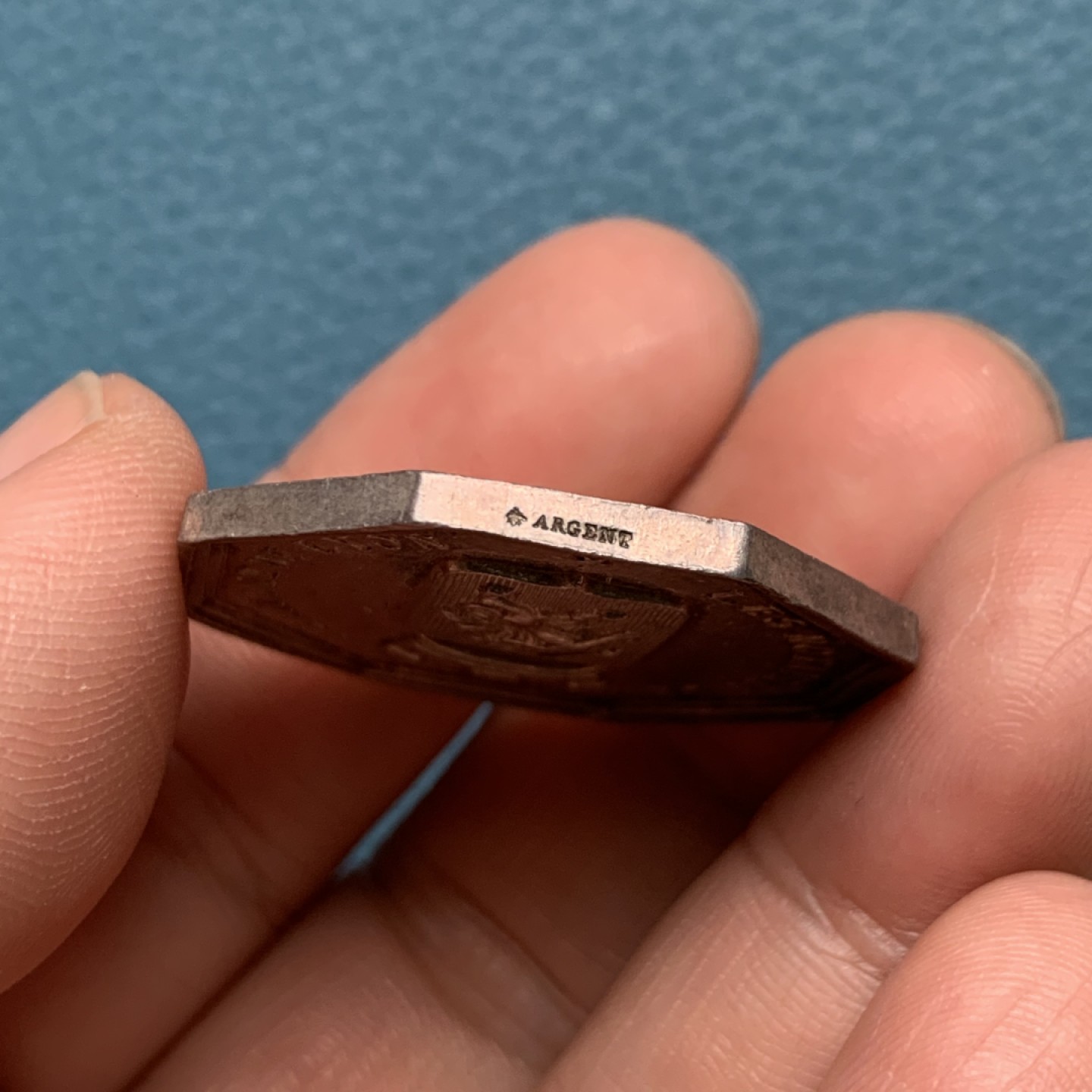 《竞宝斋》第157场-法国八角与章 专场！周日，周一，周四 3场 (全场包邮) 法国八角银质代币，里昂公证人，14.64g，33mm，蜜蜂边铭