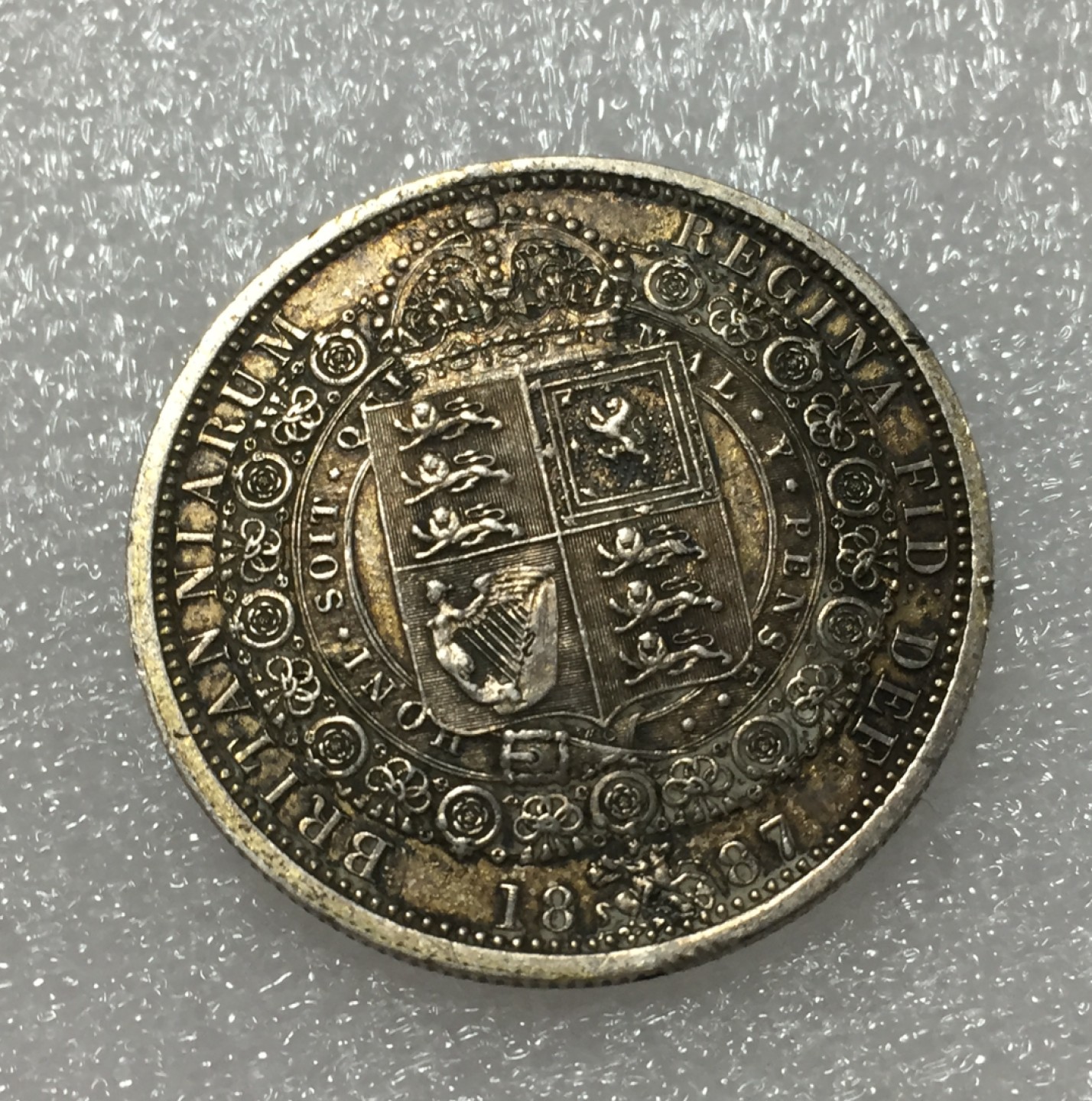 方圆集藏第四期专场 9524-英国1887年维多利亚女王半克朗银币