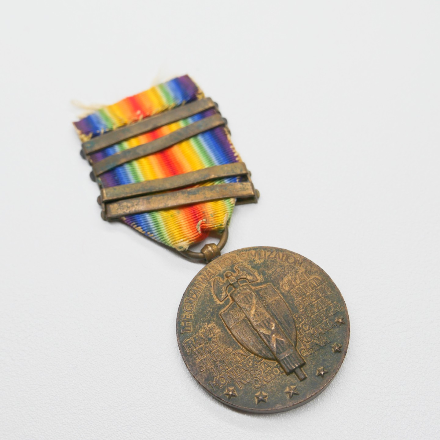 交易所2023-4-22群拍 美国一战胜利奖章，4勋条