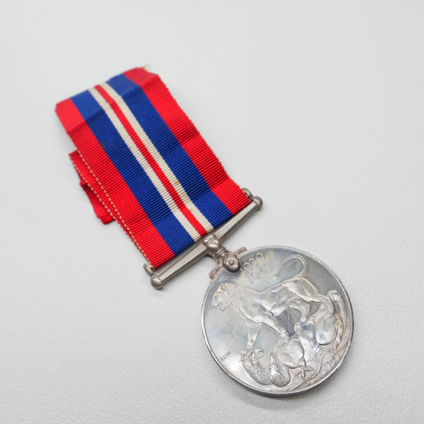 交易所2023-4-22群拍 英国二战奖章