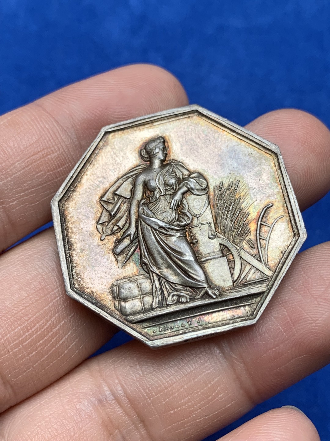 《竞宝斋》第157场-法国八角与章 专场！周日，周一，周四 3场 (全场包邮) 法国八角银质代币，火灾保险公司，20.62g，36.3mm，蜜蜂边铭，金色包浆