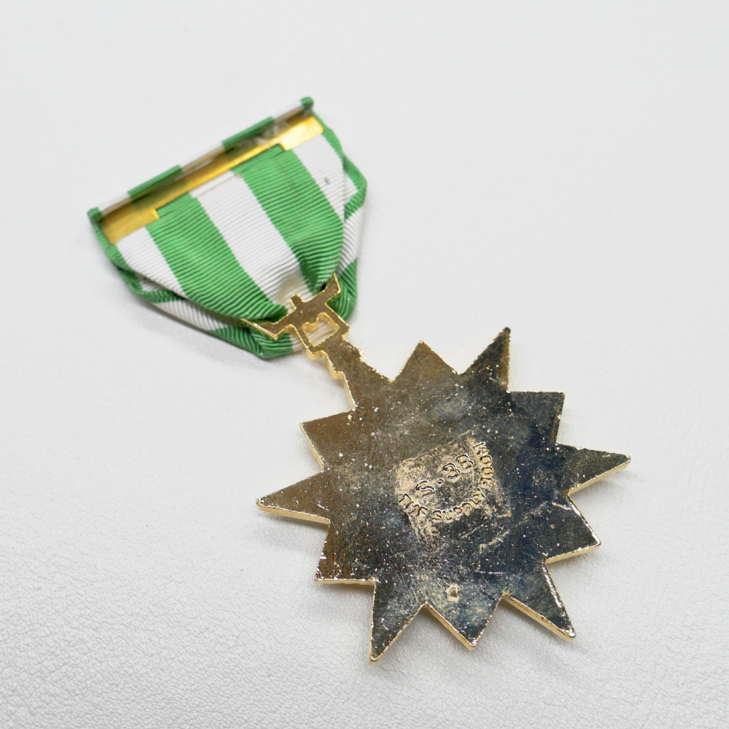 交易所2023-4-22群拍 南越越战战役奖章