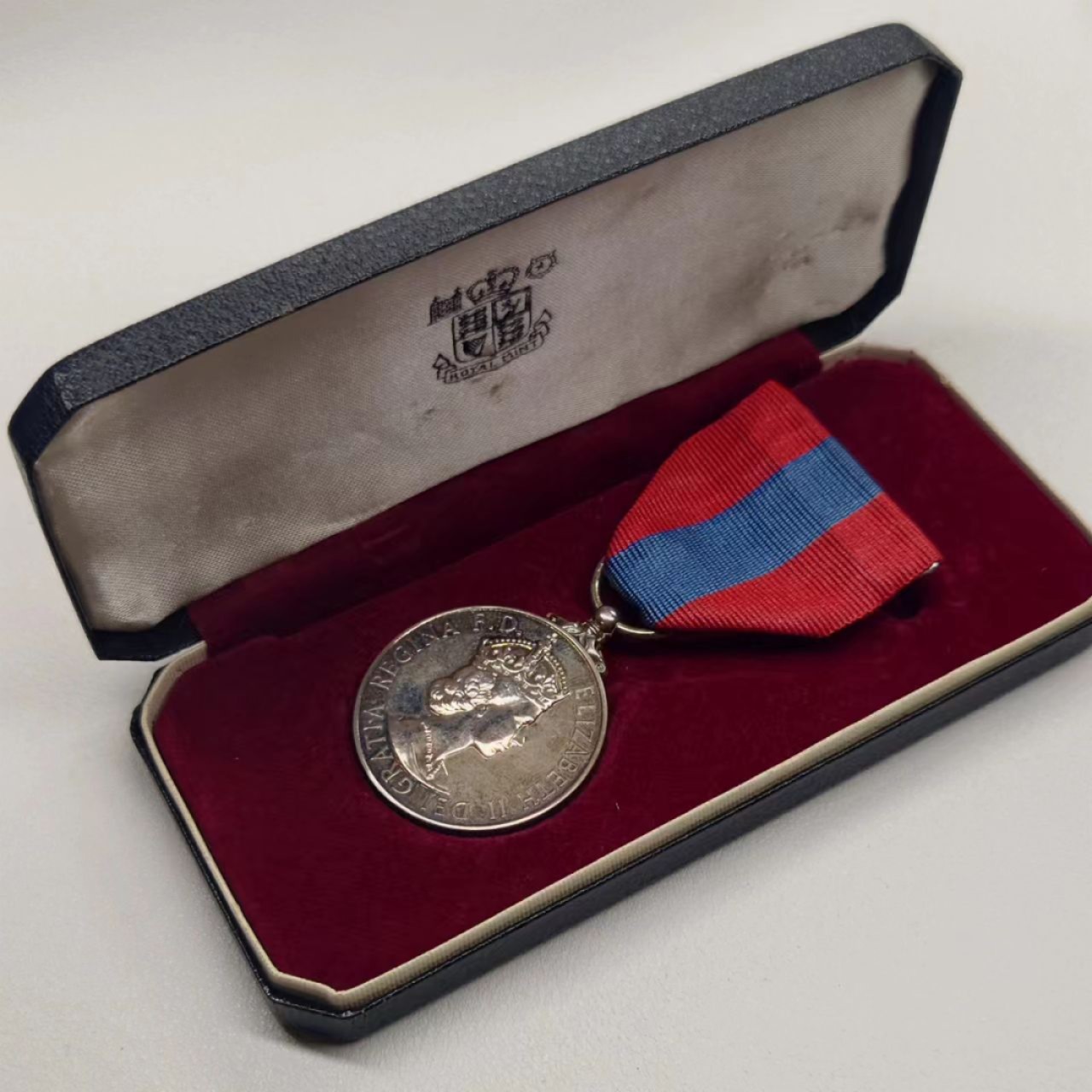 交易所2023-4-22群拍 英国帝国服务奖章，伊丽莎白二世版本，银质