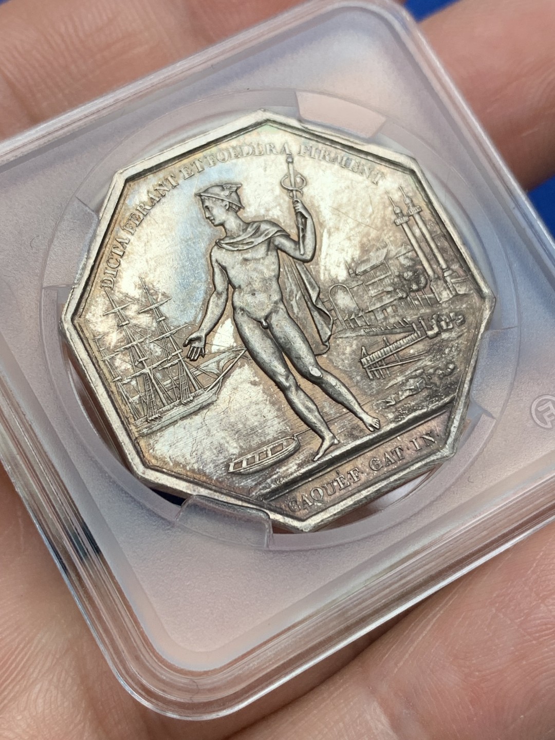 《竞宝斋》第157场-法国八角与章 专场！周日，周一，周四 3场 (全场包邮) 法国八角银质代币，波尔多贸易经纪人，12.34g，30.5mm，少见早期手指边铭，细节丰富