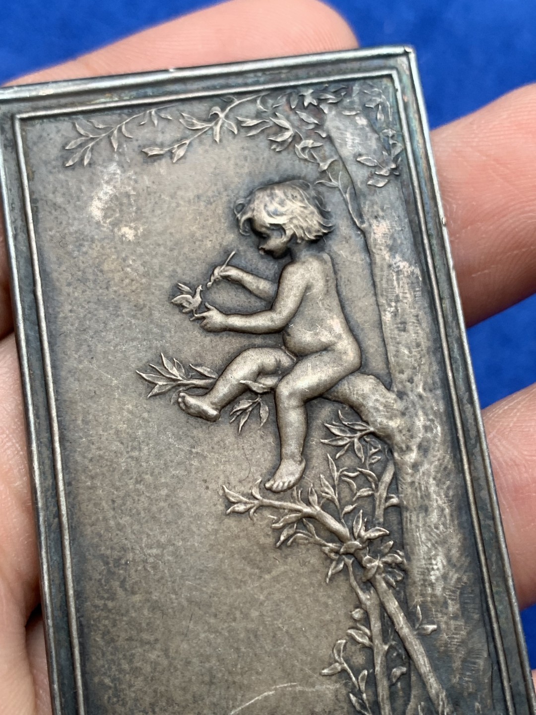 《竞宝斋》第157场-法国八角与章 专场！周日，周一，周四 3场 (全场包邮) 法国方形银章，迪耶普的《巢》，59.41g，66*37.5mm，丰饶角边铭