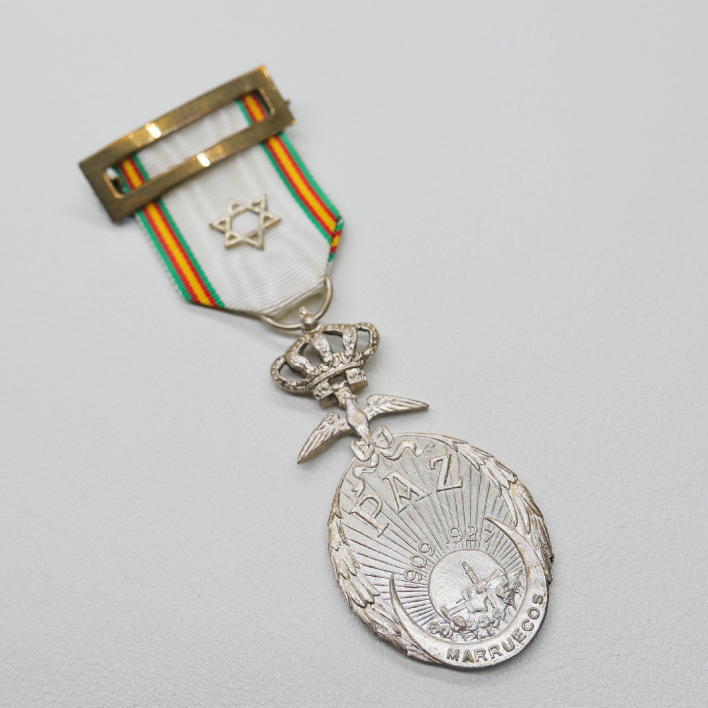 交易所2023-4-22群拍 西班牙1909-1927摩洛哥战役奖章
