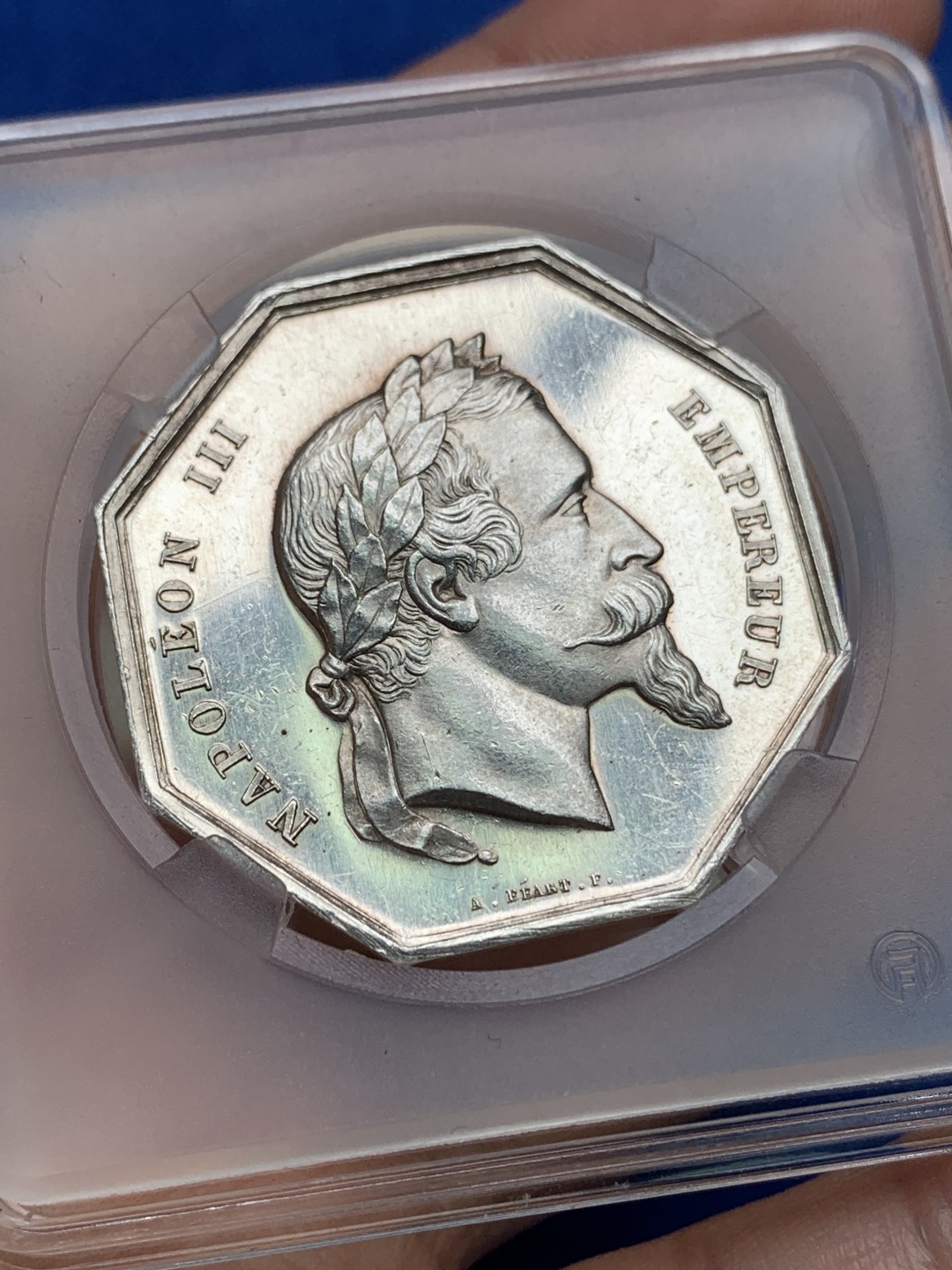 《竞宝斋》第157场-法国八角与章 专场！周日，周一，周四 3场 (全场包邮) 法国八角银质代币，凤凰火灾保险，拿破仑三世，23.4g，36mm，手指边铭