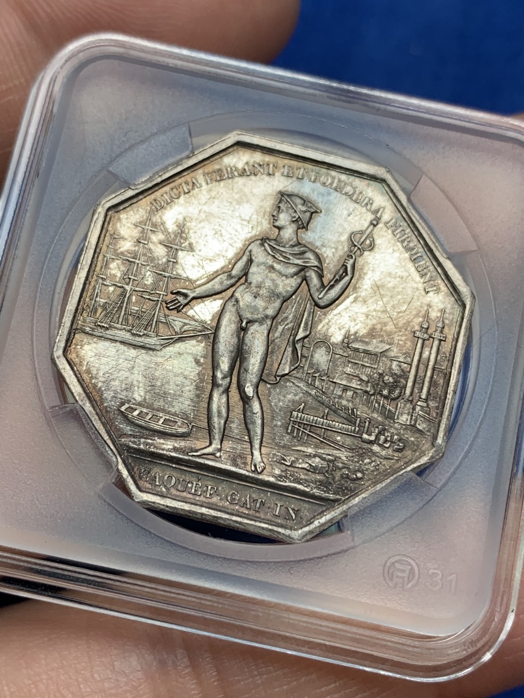 《竞宝斋》第157场-法国八角与章 专场！周日，周一，周四 3场 (全场包邮) 法国八角银质代币，波尔多贸易经纪人，12.34g，30.5mm，少见早期手指边铭，细节丰富