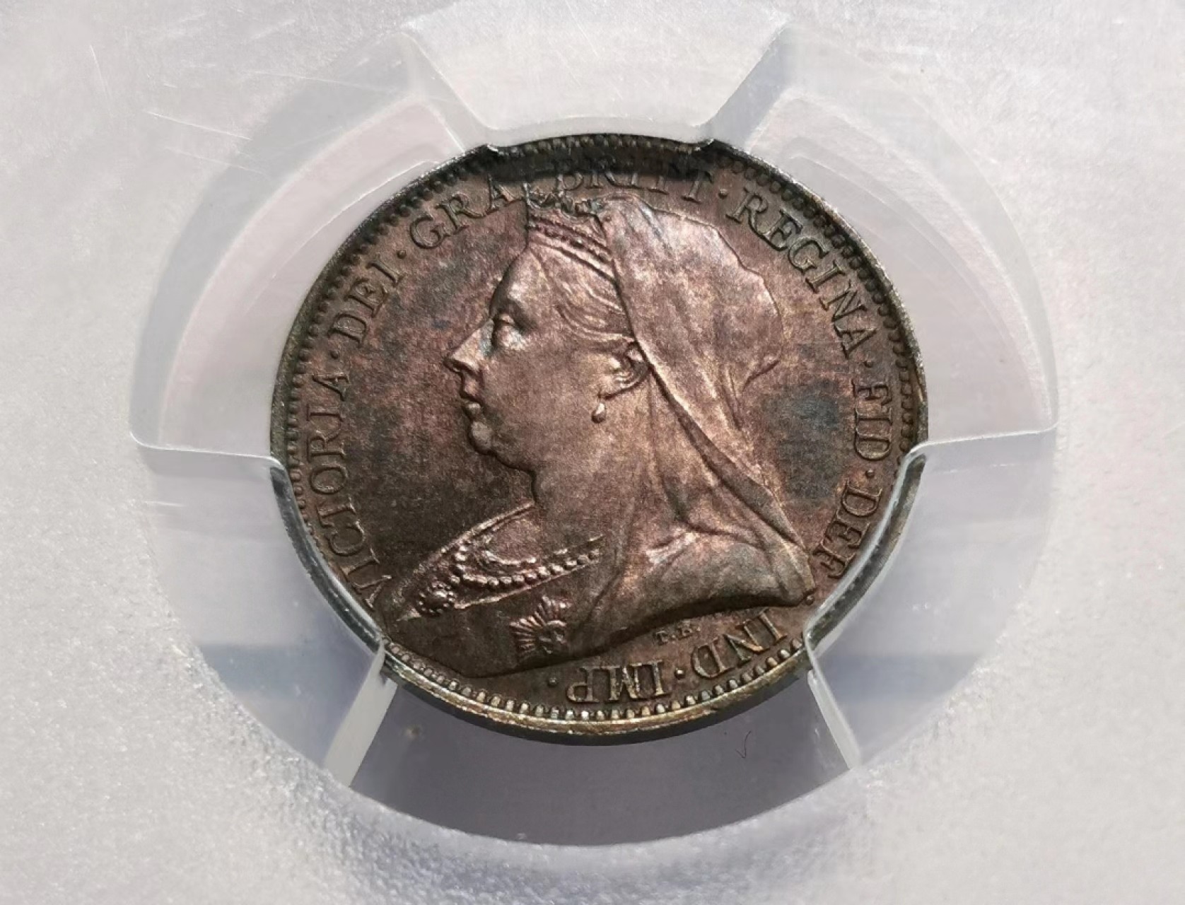 凡希社世界钱币微拍第二百三十六期 1898英国老维濯足币四枚套PCGS-PL66/65/66/66五彩高分绒盒包浆！