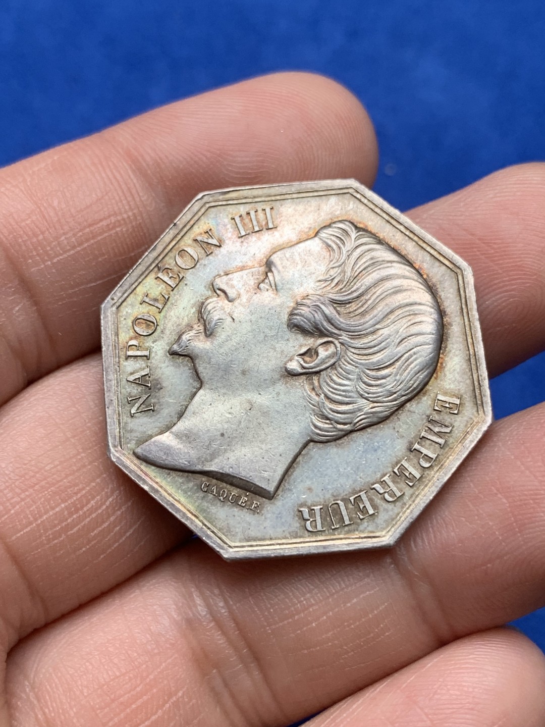 《竞宝斋》第157场-法国八角与章 专场！周日，周一，周四 3场 (全场包邮) 法国八角银质代币，波尔多商会，20.12g，33.6mm，手指边铭，金色包浆