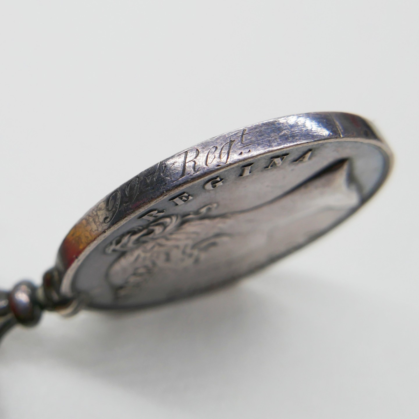 交易所2023-4-22群拍  英国清朝第二次鸦片战争奖章，银质，“北京”条