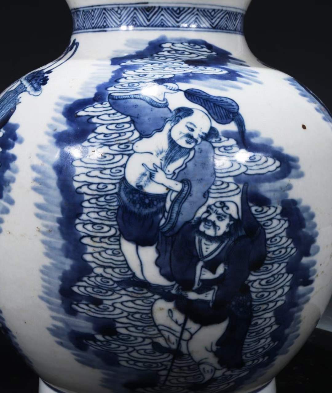 旧藏 识款【康熙年制】青花八仙托八宝纹葫芦瓶