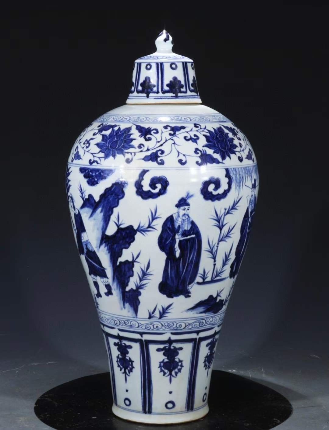 旧藏 元青花【周亚夫屯兵细柳营】人物故事纹带盖梅瓶 旧藏 元青花【周亚夫屯兵细柳营】人物故事纹带盖梅瓶