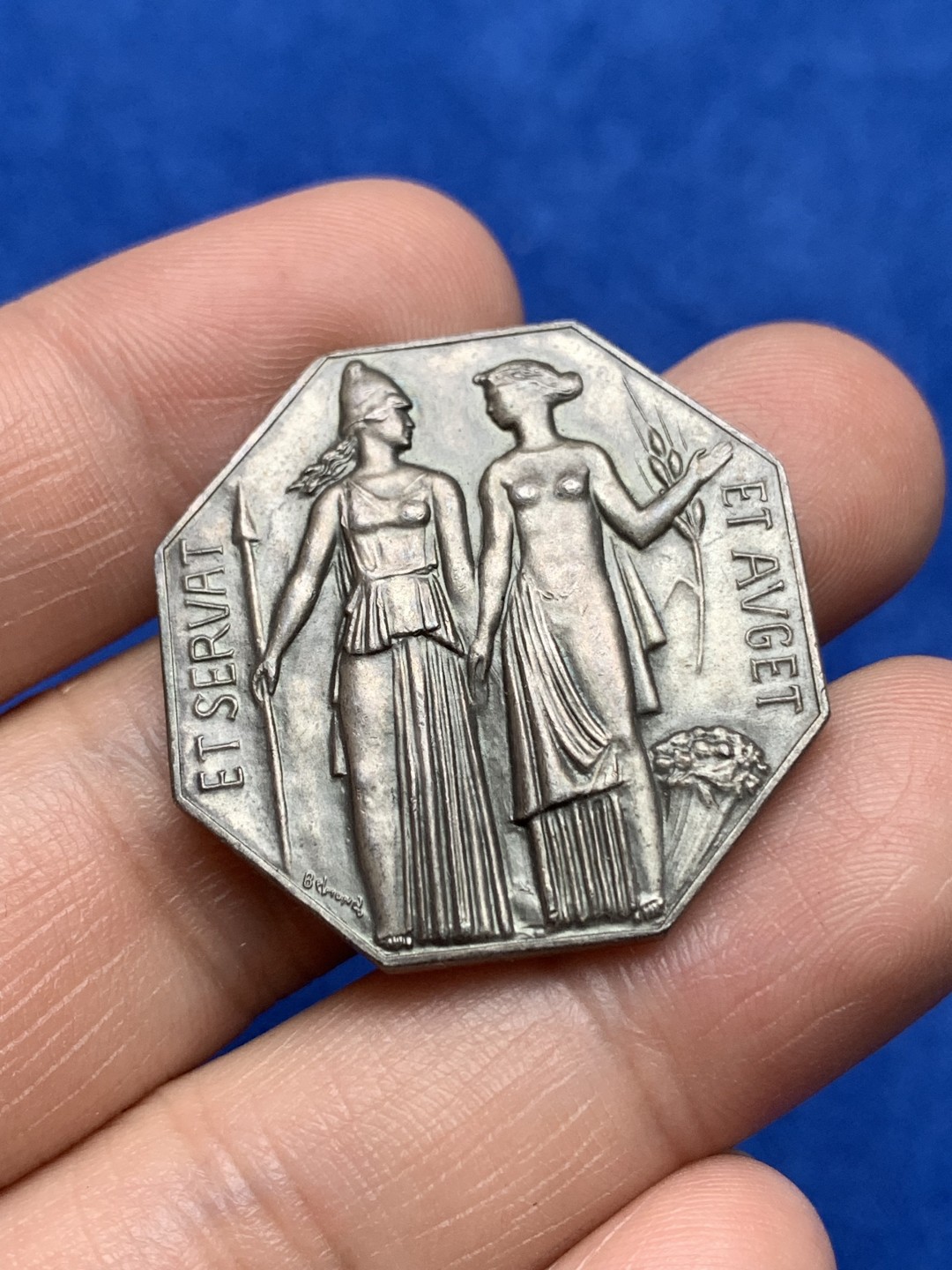 《竞宝斋》第157场-法国八角与章 专场！周日，周一，周四 3场 (全场包邮) 法国八角银质代币，巴黎外汇经纪人，19.6g，32mm，丰饶角边铭