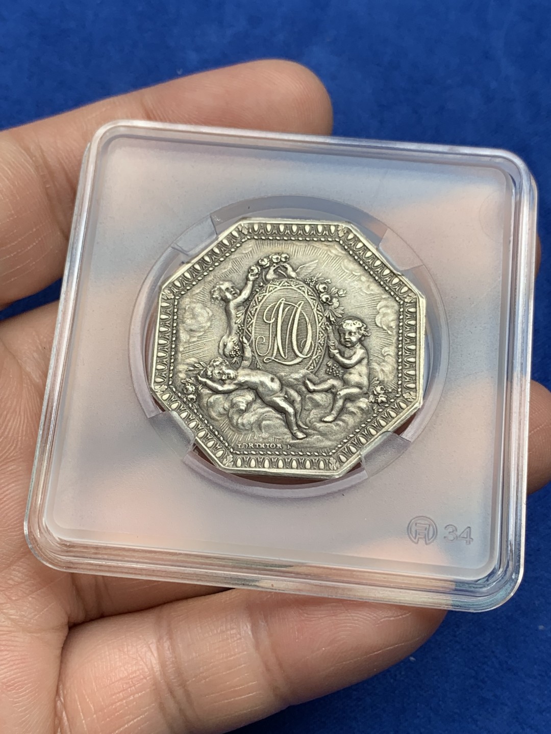 《竞宝斋》第157场-法国八角与章 专场！周日，周一，周四 3场 (全场包邮) 法国八角银质代币，婚章三个小天使，16.21g，33.8mm，丰饶角边铭