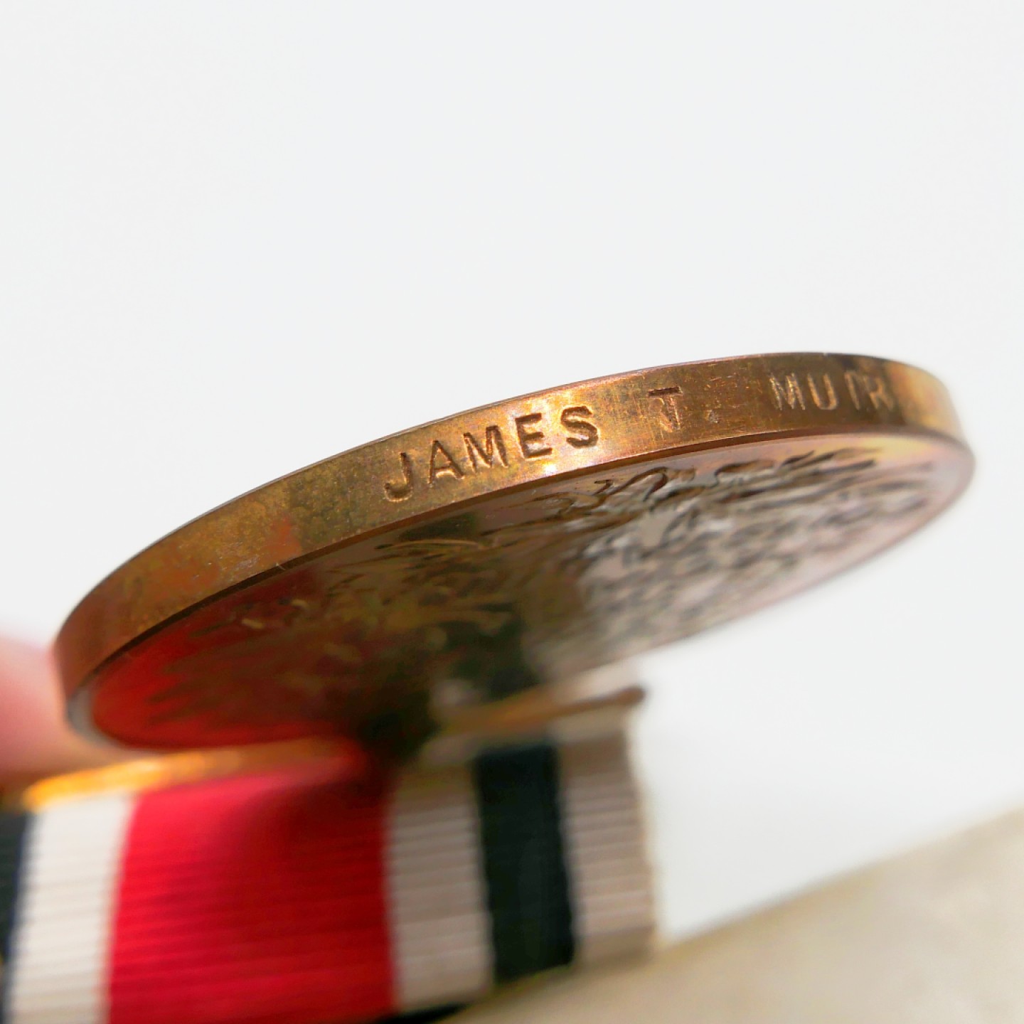 交易所2023-4-22群拍 英国志愿警察长期服役奖章，乔治六世版，原盒