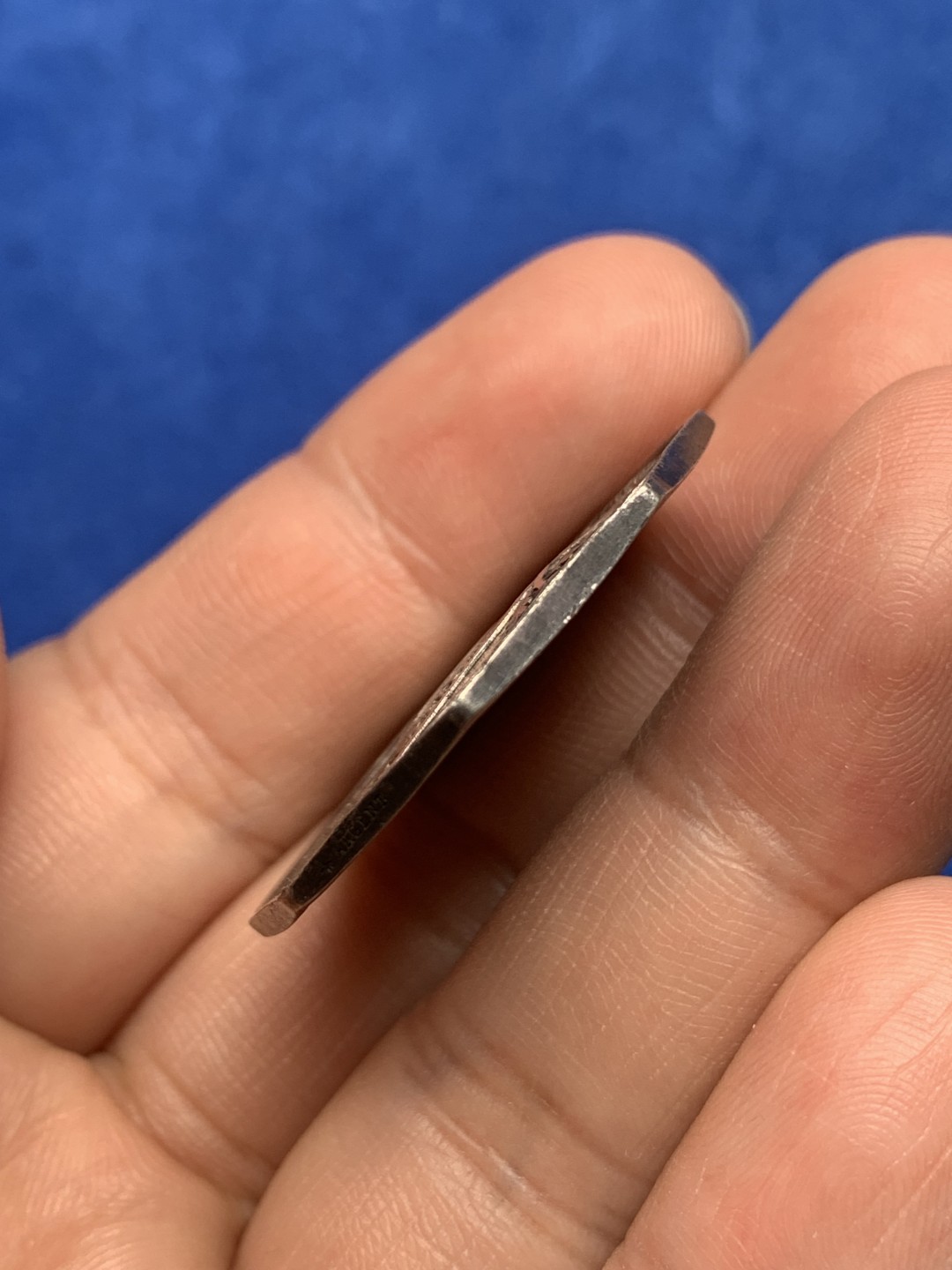 《竞宝斋》第157场-法国八角与章 专场！周日，周一，周四 3场 (全场包邮) 法国八角银质代币，砌体承包商商会，12.24g，32.7mm，无边铭，老包浆