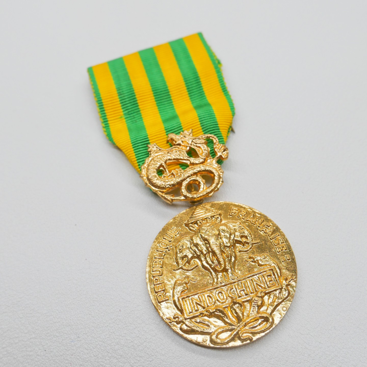 交易所2023-4-22群拍 法国印度支那奖章，1953年设立，授予参加法国侵越战争人员