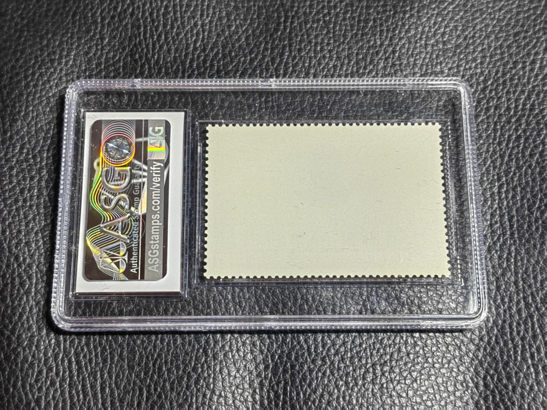 洪涛臻品批发群  精选邮票限时拍卖第二百五十一期 文6红太阳新  ASG85分OG，文革精品大热门，玩文革绕不开的品种，最严格时期一次性出分，票状态一流，一手出分，壳子完好无划痕，85超高性价比藏家首选，书房必备，喜欢不要错过
